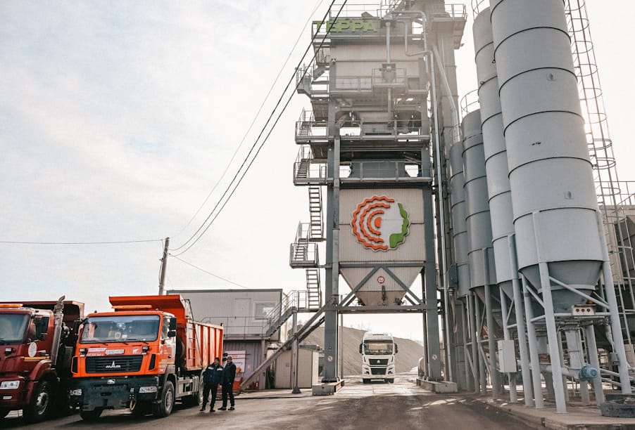 В преддверии нового дорожного сезона в Курской области заработал первый асфальтобетонный завод